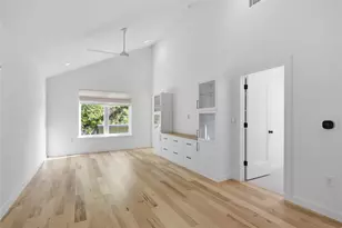 2007 E 2nd St, Austin, TX 78702 - Photo 20