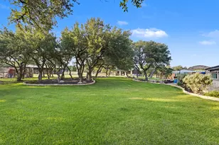 2200 W Fitzhugh Rd, Dripping Springs, TX 78620 - Photo 28