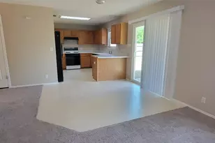 730 Blair Ave, Bastrop, TX 78602 - Photo 6