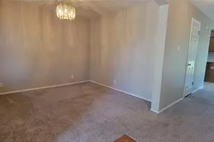 730 Blair Ave, Bastrop, TX 78602 - Photo 4