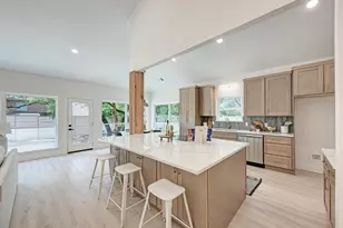 1110 Mayan Way, Austin, TX 78733 - Photo 12