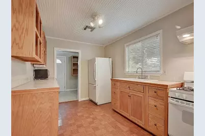 36 Anthony Street #A, Austin, TX 78702 - Photo 16