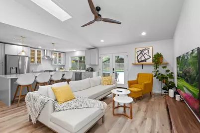 8806 Ridgehill Drive, Austin, TX 78759 - Photo 6
