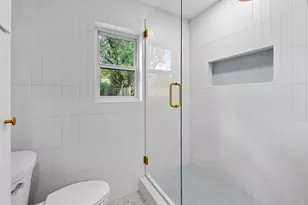 8806 Ridgehill Dr, Austin, TX 78759 - Photo 22