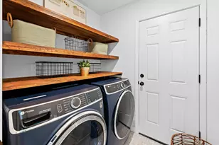 8806 Ridgehill Dr, Austin, TX 78759 - Photo 18