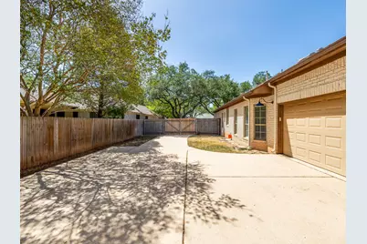 5210 Crooked Oak Cove, Austin, TX 78749 - Photo 30