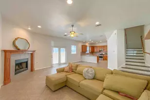 609 W 37th St, Austin, TX 78705 - Photo 2