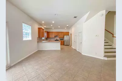609 W 37th Street, Austin, TX 78705 - Photo 6