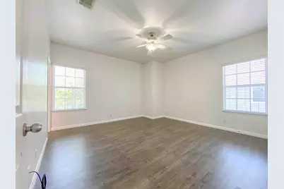 609 W 37th Street, Austin, TX 78705 - Photo 16