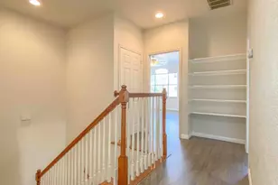609 W 37th St, Austin, TX 78705 - Photo 10