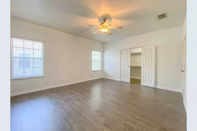 609 W 37th Street, Austin, TX 78705 - Photo 12