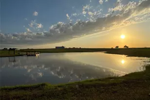 1835 Co Rd 325, Rockdale, TX 76567 - Photo 1