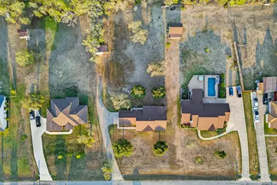 175 Creekwood Drive, Gonzales, TX 78629 - Photo 40