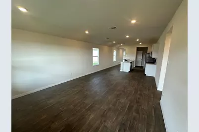 563 Evergreen Sumac Loop, Kyle, TX 78640 - Photo 4