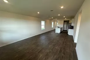 563 Evergreen Sumac Loop, Kyle, TX 78640 - Photo 4