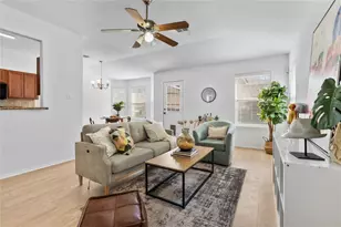 349 Buckingham Dr, Kyle, TX 78640 - Photo 6