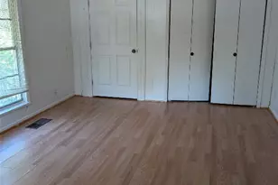 1814 Davis St, Taylor, TX 76574 - Photo 6