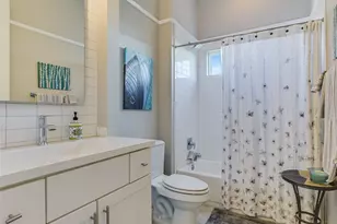 219 Honey Creek Ct, Austin, TX 78738 - Photo 6