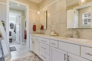 219 Honey Creek Ct, Austin, TX 78738 - Photo 12