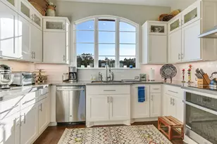219 Honey Creek Ct, Austin, TX 78738 - Photo 8