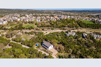 2711 Crosswind Drive, Spicewood, TX 78669 - Photo 20
