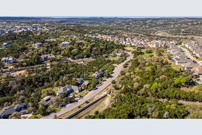 2711 Crosswind Drive, Spicewood, TX 78669 - Photo 10