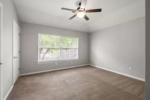 37 Waterfall Dr, The Hills, TX 78738 - Photo 20