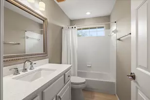 37 Waterfall Dr, The Hills, TX 78738 - Photo 16