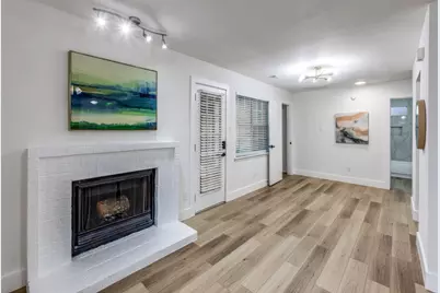 1845 River Crossing Circle #B, Austin, TX 78741 - Photo 12