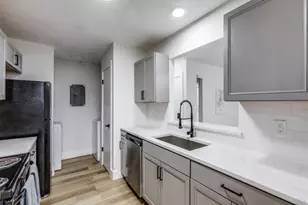 1845 River Crossing Cir, Austin, TX 78741 - Photo 16