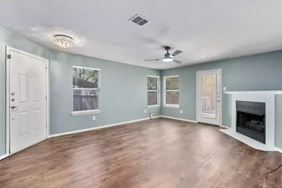 7525 Peabody Drive, Austin, TX 78729 - Photo 4