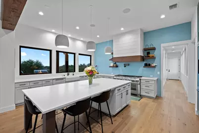 111 Rock N Robyn Trail, Horseshoe Bay, TX 78657 - Photo 4