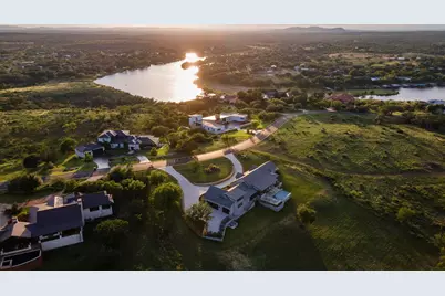 111 Rock N Robyn Trail, Horseshoe Bay, TX 78657 - Photo 34