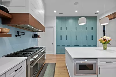 111 Rock N Robyn Trail, Horseshoe Bay, TX 78657 - Photo 6