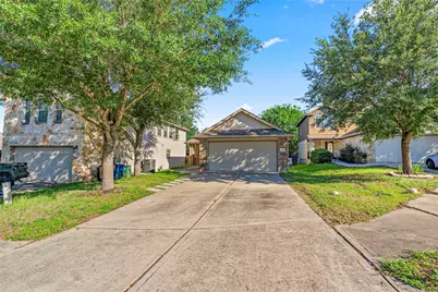 10200 E Lone Pine Lane, Austin, TX 78747 - Photo 2