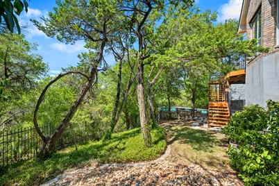 6819 Chalk Hill Drive, Austin, TX 78759 - Photo 40