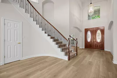 6819 Chalk Hill Drive, Austin, TX 78759 - Photo 4