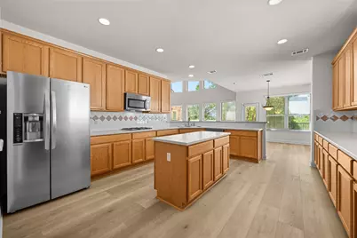 6819 Chalk Hill Drive, Austin, TX 78759 - Photo 14