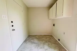 7402 Geneva Dr, Austin, TX 78723 - Photo 14