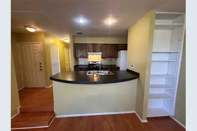 6728 Lancret Hill Drive #B, Austin, TX 78745 - Photo 10