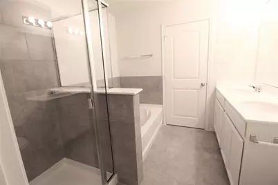 2601 Chandler Creek Boulevard #16, Round Rock, TX 78665 - Photo 8