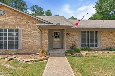 1101 E 19th Street, Cameron, TX 76520 - Photo 4
