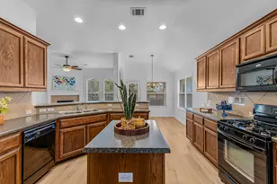 551 Middle Creek, Buda, TX 78610 - Photo 18
