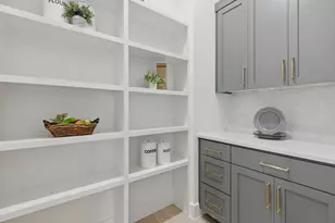 4910 W Park Dr, Austin, TX 78731 - Photo 12