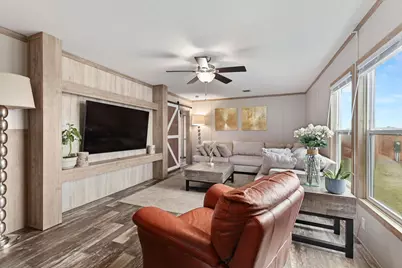 122 Kelp Gull Drive, Del Valle, TX 78617 - Photo 14