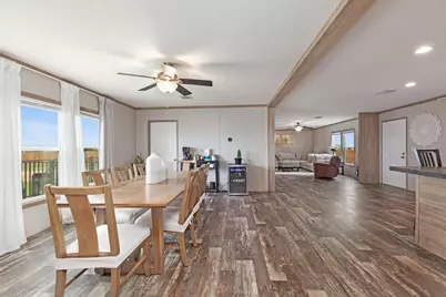122 Kelp Gull Drive, Del Valle, TX 78617 - Photo 10