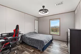 122 Kelp Gull Dr, Del Valle, TX 78617 - Photo 20