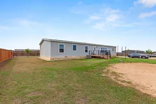 122 Kelp Gull Dr, Del Valle, TX 78617 - Photo 32