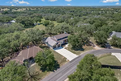 114 Winding Oak Drive, Johnson City, TX 78636 - Photo 36