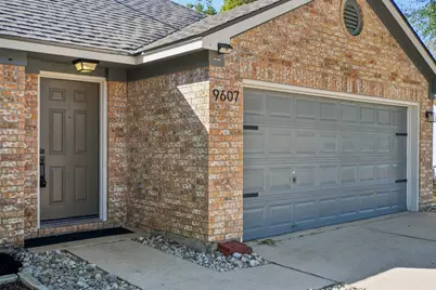 9607 Copper Creek Drive, Austin, TX 78729 - Photo 4